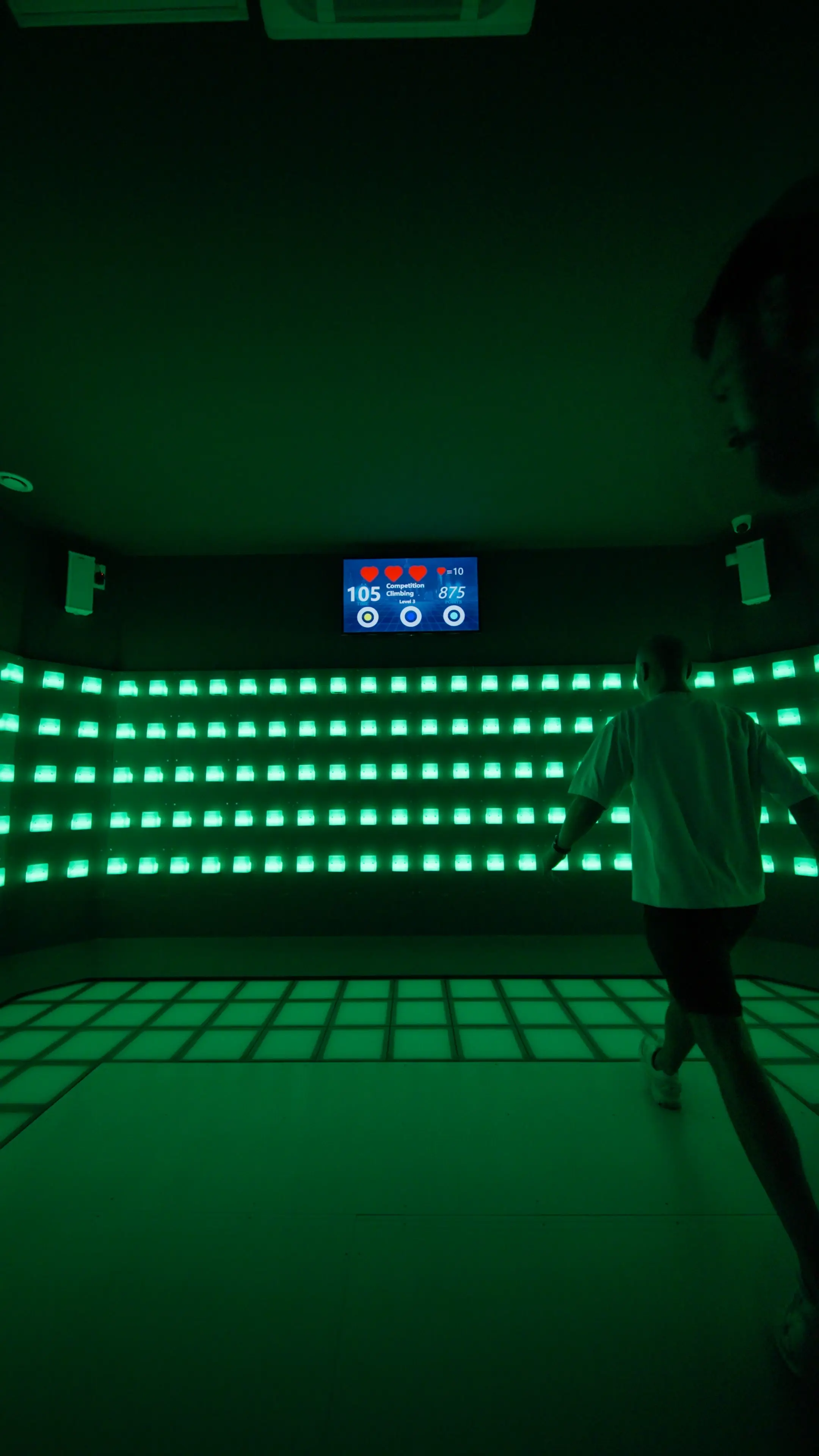 video-backdrop-thumbnail-image